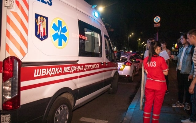 Выстрел на рассвете – у ночного клуба ранен молодой человек