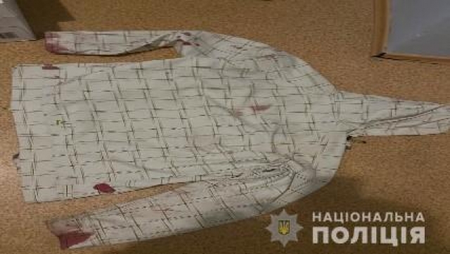 Конфликт у магазина – мужчина получил ножевое ранение в живот