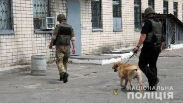 Сотрудники ряда ведомств учились взаимодействию в чрезвычайных ситуациях
