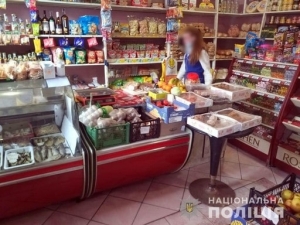 Грабителя поселкового магазина задержали через полчаса