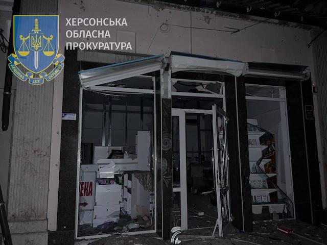 В больнице скончалась жительница Херсона, раненная во время обстрела