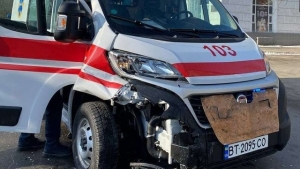В Херсоне в ДТП попала машина скорой помощи
