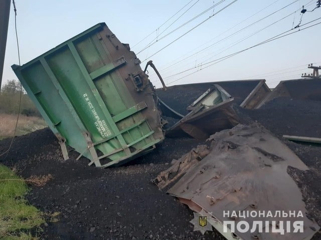 Аварии на железной дороге: поезда прибывали в Херсон с опозданием