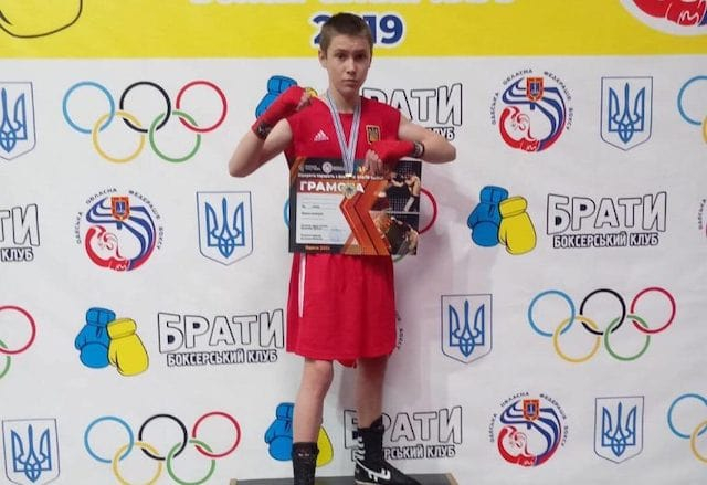 Юный боксер из Херсона победил на первенстве в Одессе