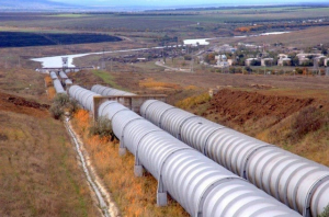 Кабинет министров увеличил финансирование строительства водоводов на юге Украины