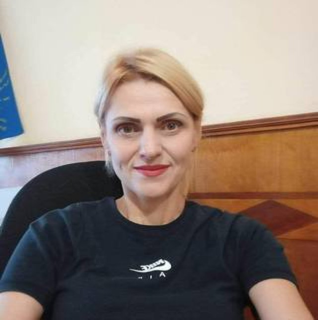 Староста Садовского округа наступила на «Лепесток» – ей необходимо протезирование