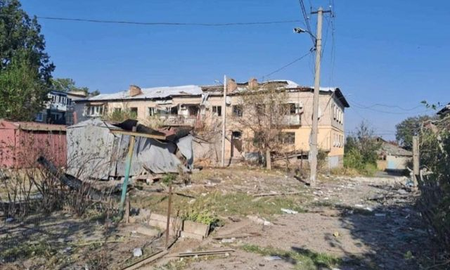 Россияне снова сбросили на Бериславе авиабомбу – повреждена больница