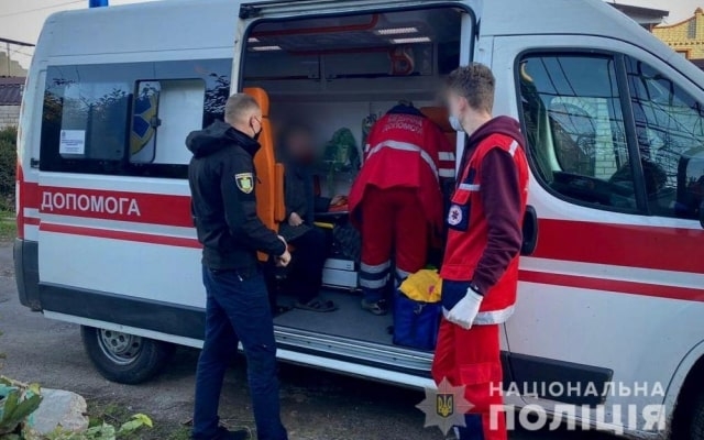 Сотрудники полиции спасли от самоубийства жительницу Херсона
