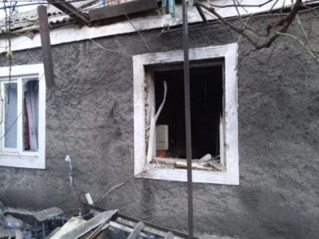Российский БПЛА на Херсонщине влетел в окно жилого дома – пострадала женщина