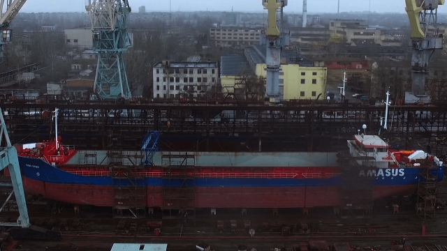 Еще два нидерландских сухогруза поступили на Херсонскую верфь для модернизации
