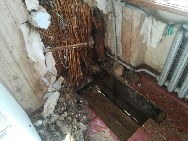 Пожарные спасли престарелую женщину