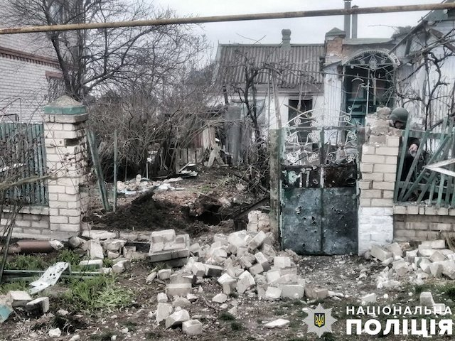 4 человека получили ранения во время еще одного вражеского обстрела