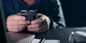 Группа телефонных мошенников предстанет перед судом