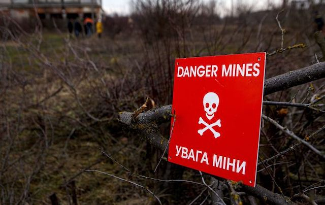 На Херсонщине на мине подорвались двое мужчин