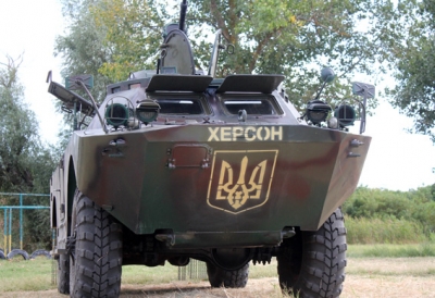Волонтер круто усовершенствовал милицейский БРДМ