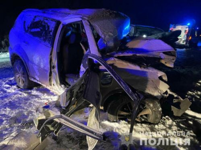 В ДТП под Геническом погиб житель Харькова и пострадали четыре человека