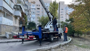 В Херсоне не хватает коммунальный работников