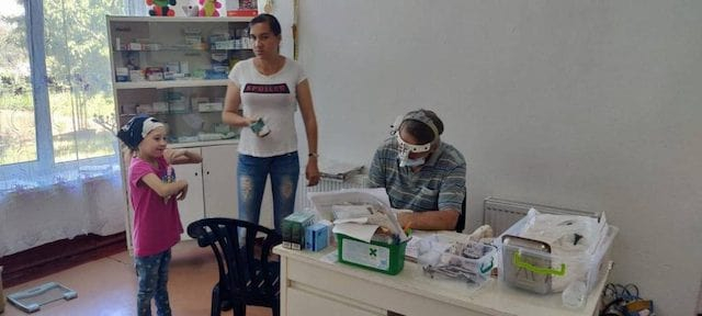 Полтавские медики совершили выездные приемы детей на Херсонщине