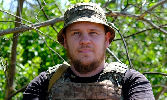 Военнослужащий «Февраль» перехватил и посадил два вражеских беспилотника