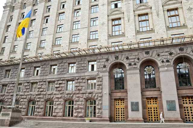 Киев окажет освобожденному Херсону гуманитарную помощь
