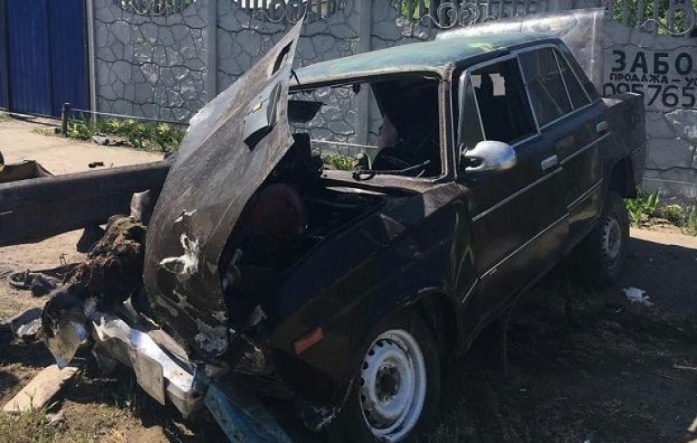 Пьяная компания угнала автомобиль и разбилась в ДТП