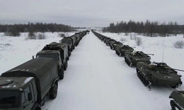 У оккупантов на левобережье не хватает автомобильного топлива