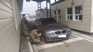Пограничники на КПП «Каланчак» обнаружили угнанный в Чехии автомобиль