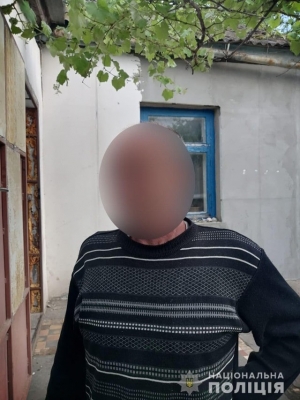 48-летний житель издевался над своими родными – матерью и сестрой