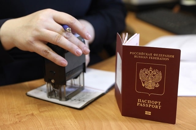 5 причин получать гражданство РФ, РВП или ВНЖ через специализированное агентство