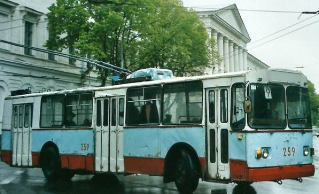 В Херсоне планируют повысить стоимость проезда в городском транспорте