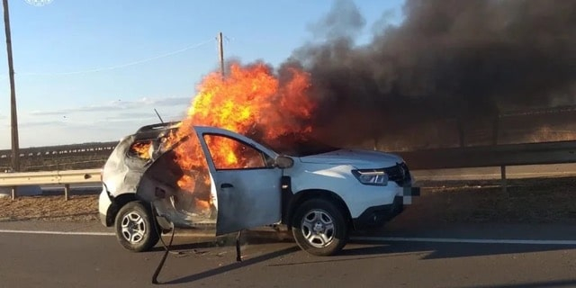 Вражеские дроны атаковали автомобили прокуратуры и медучреждения