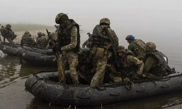 Россияне не могут сдержать продвижение ВСУ на левом берегу Днепра