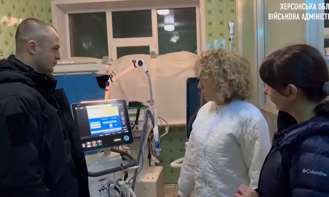 Аппарат ИВЛ получила одна из херсонских больниц