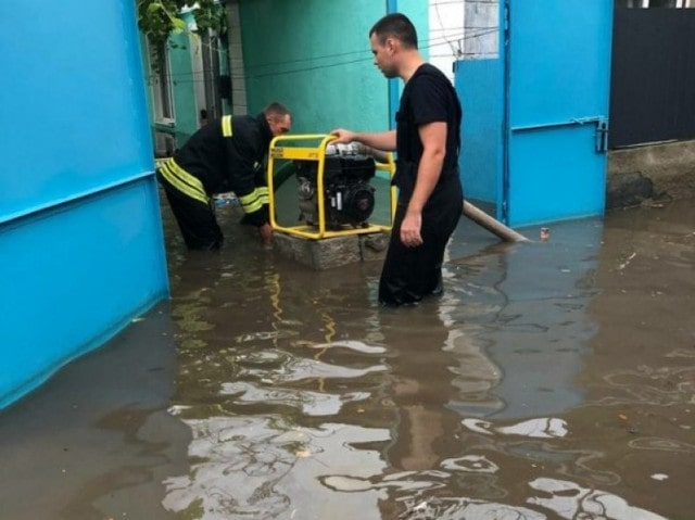 На Херсонщине ликвидируют последствия сильного ливня