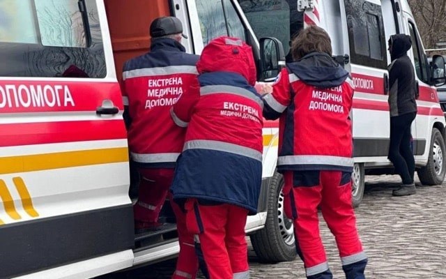 Враг повторно, во время эвакуации пострадавших, обстрелял Антоновку - пострадали полицейские