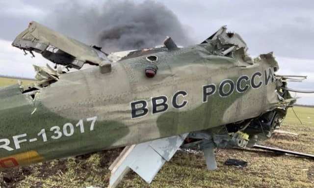 Под Херсоном уничтожено 30 вражеских вертолетов