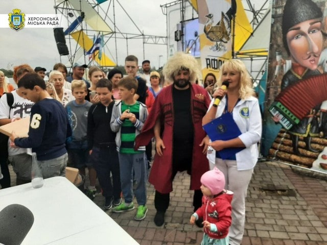 В Херсоне хачапури угостили столько людей, что попали в Книгу рекордов Украины
