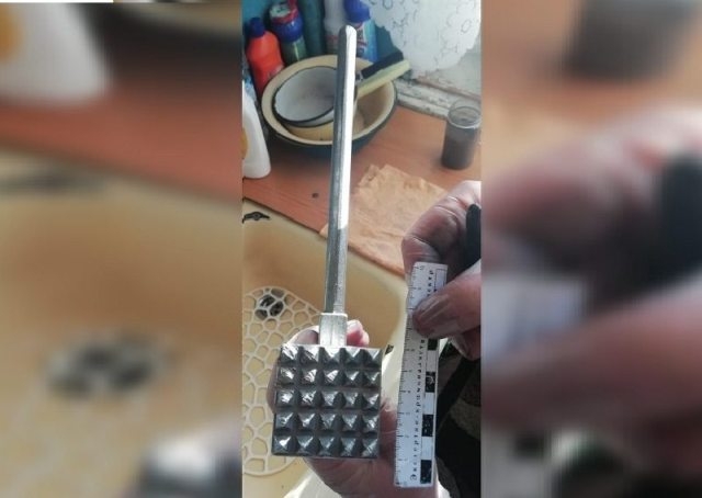 Трагедия в Корабельном районе – мужчина погиб от удара кухонным молотком
