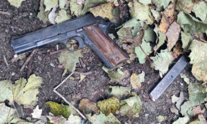 Стрельба на улице Комкова в Херсоне – полицейский задержал стрелявшего