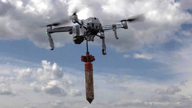 Оккупанты при помощи FPV-дрона ранили в Отрадокаменке двоих человекм