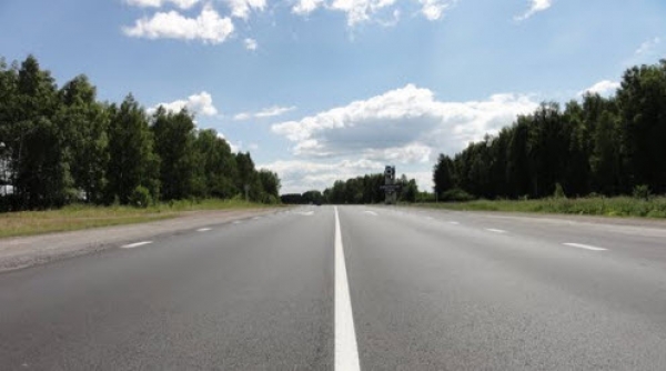 На дорогах Херсонщины стало меньше ям