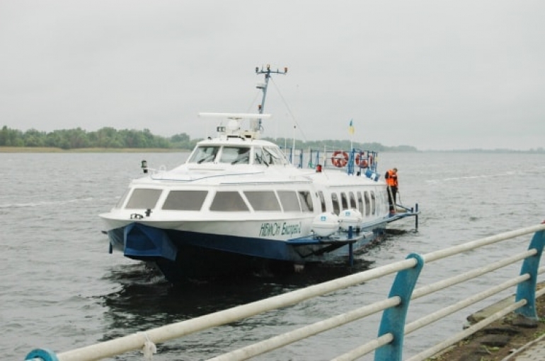 Компания «Нибулон» открыла пассажирские перевозки водным транспортом