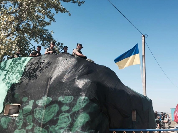 Продовольственная блокада Крыма продолжается, водители надеются, что все – временно