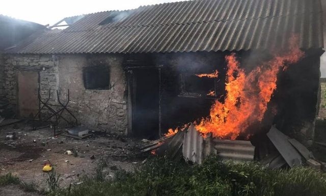 Пожар в селе Ольговка - дети баловались с огнем