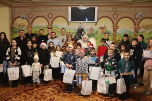 Юные херсонцы побывали в Киевском академическом театре кукол