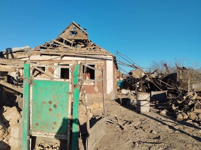 Несколько жителей правобережья пострадали во время очередных обстрелов