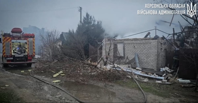 Обстрел Днепровского района - из огня спасли 11-летнего мальчика и его маму