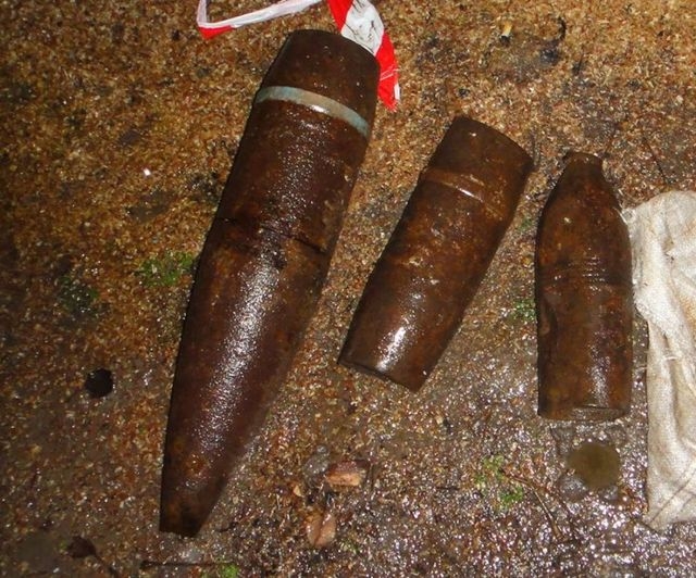На месте взрыва в Новой Маячке пиротехники изъяли три боеприпаса