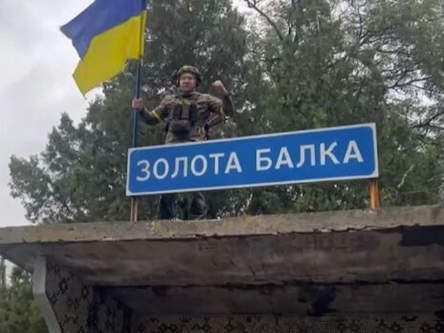Из села Золотая Балка в Кривой Рог эвакуировали пожилых и больных людей