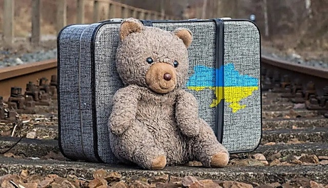 Из оккупированного левобережья удалось вывезти четверых детей